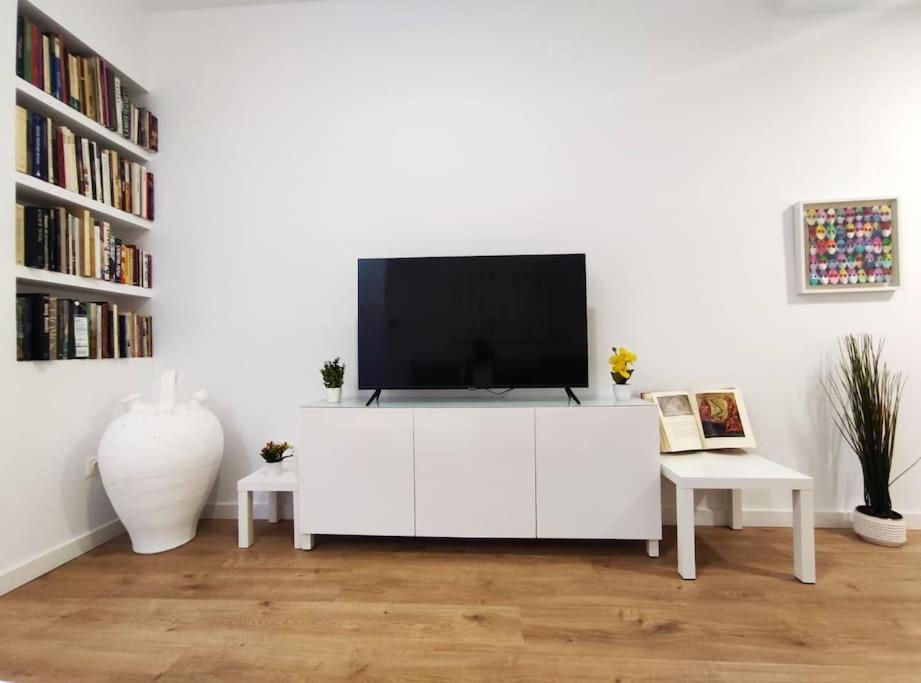 La Casa Del Artista A Apartment Севиля Екстериор снимка